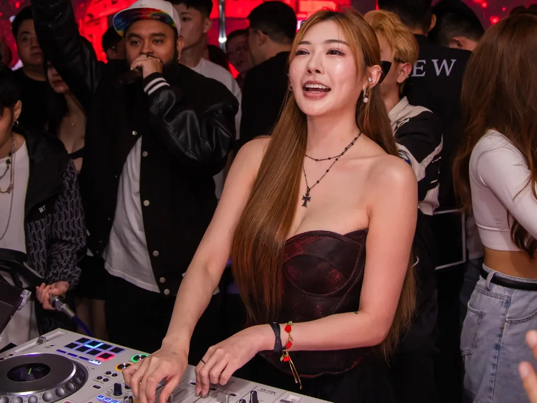 DJ Night in Swipe Club KL