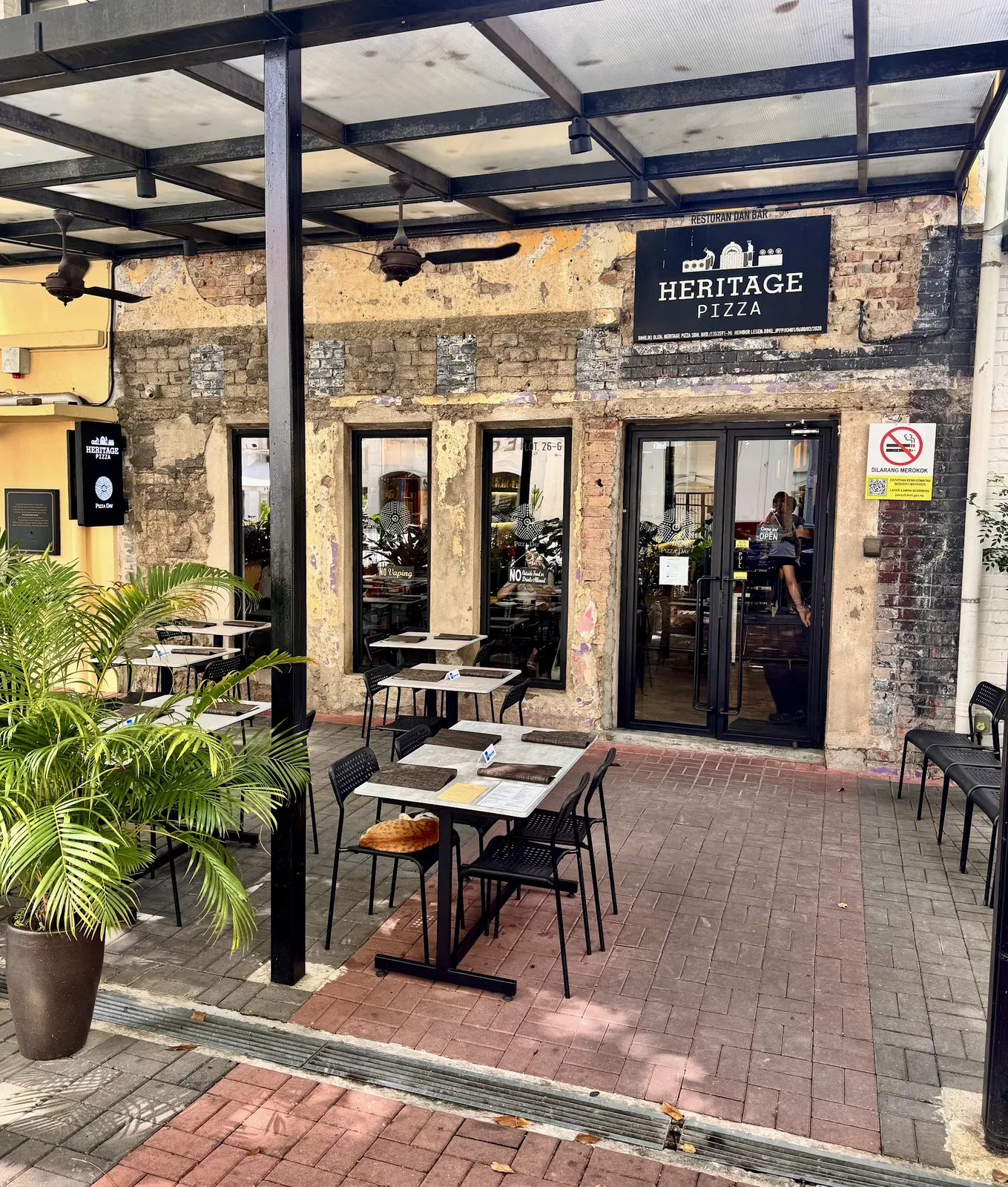 Heritage Pizza KL