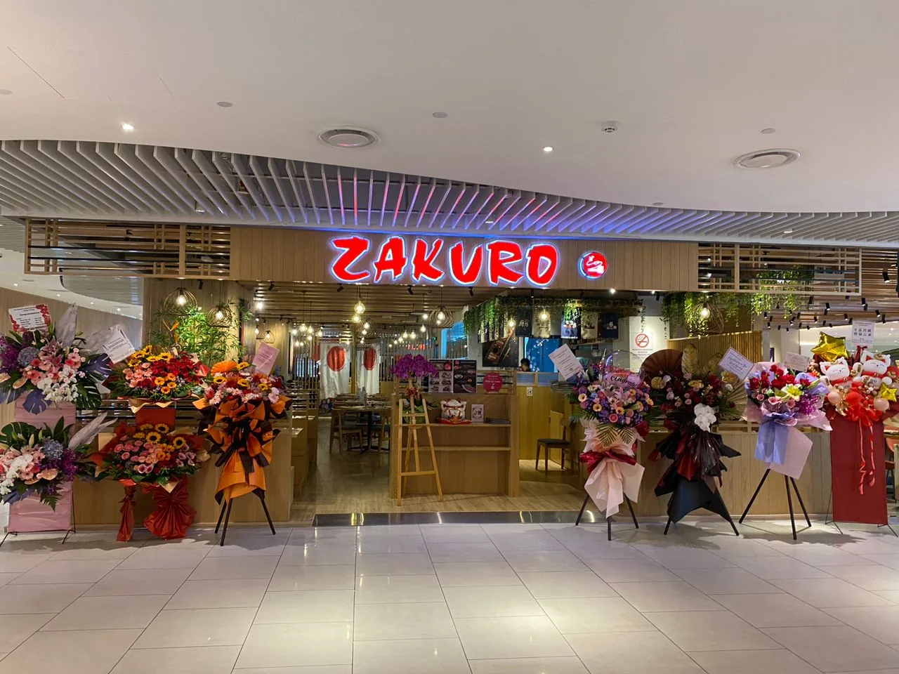 Zakuro Japanese Restaurant • Pearl Point