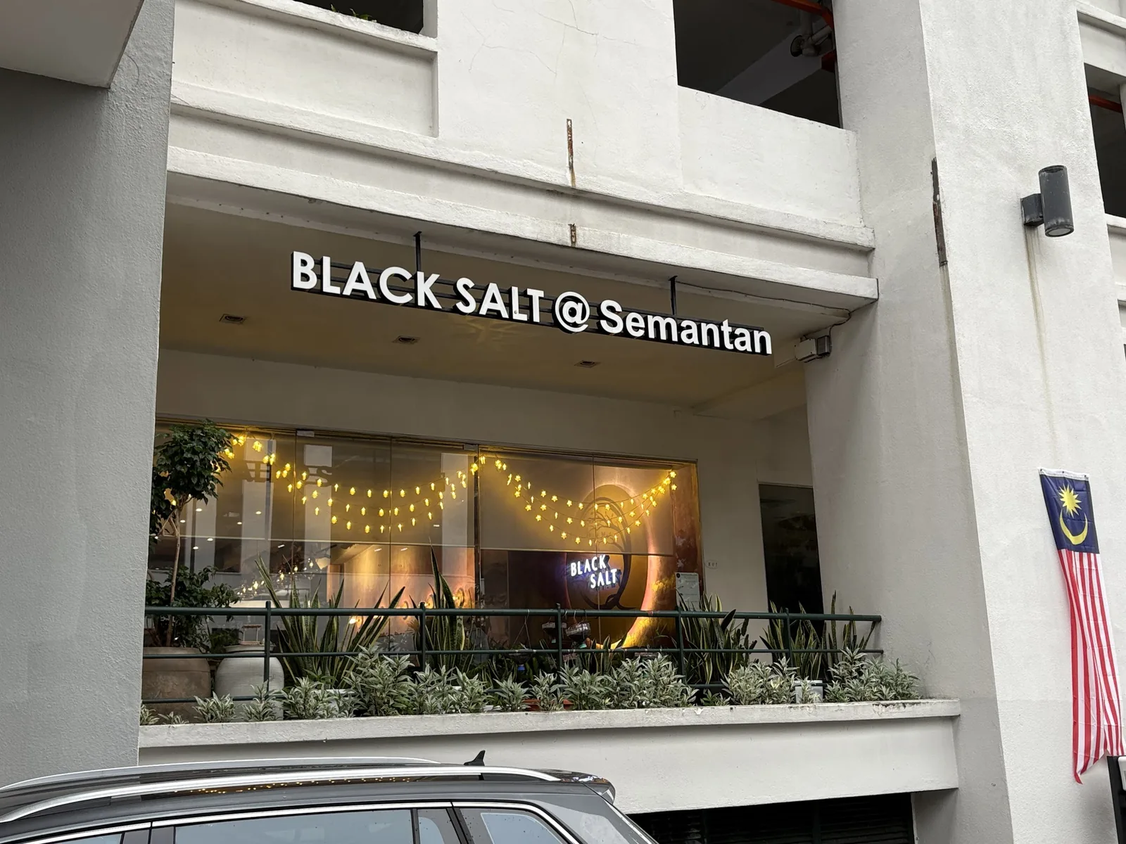 Black Salt @ Semantan