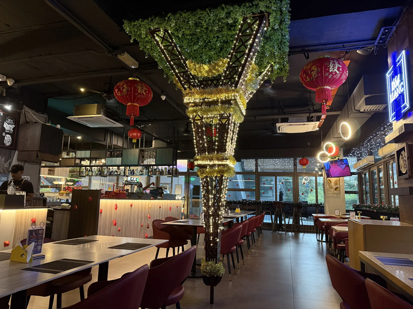 Hubba Mont Kiara - Your Neighbourhood Social Café