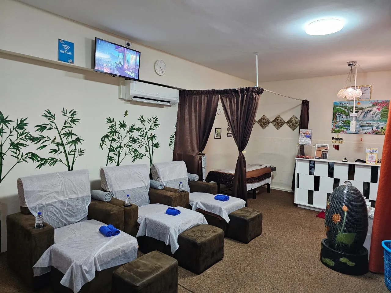 MASTER EE REFLEXOLOGY@JayaGrocer DP - Body & Foot Massage, Urut Kaki, Urut Badan, Bekam, Sengkak, Tungku, Urut Wanita 按摩