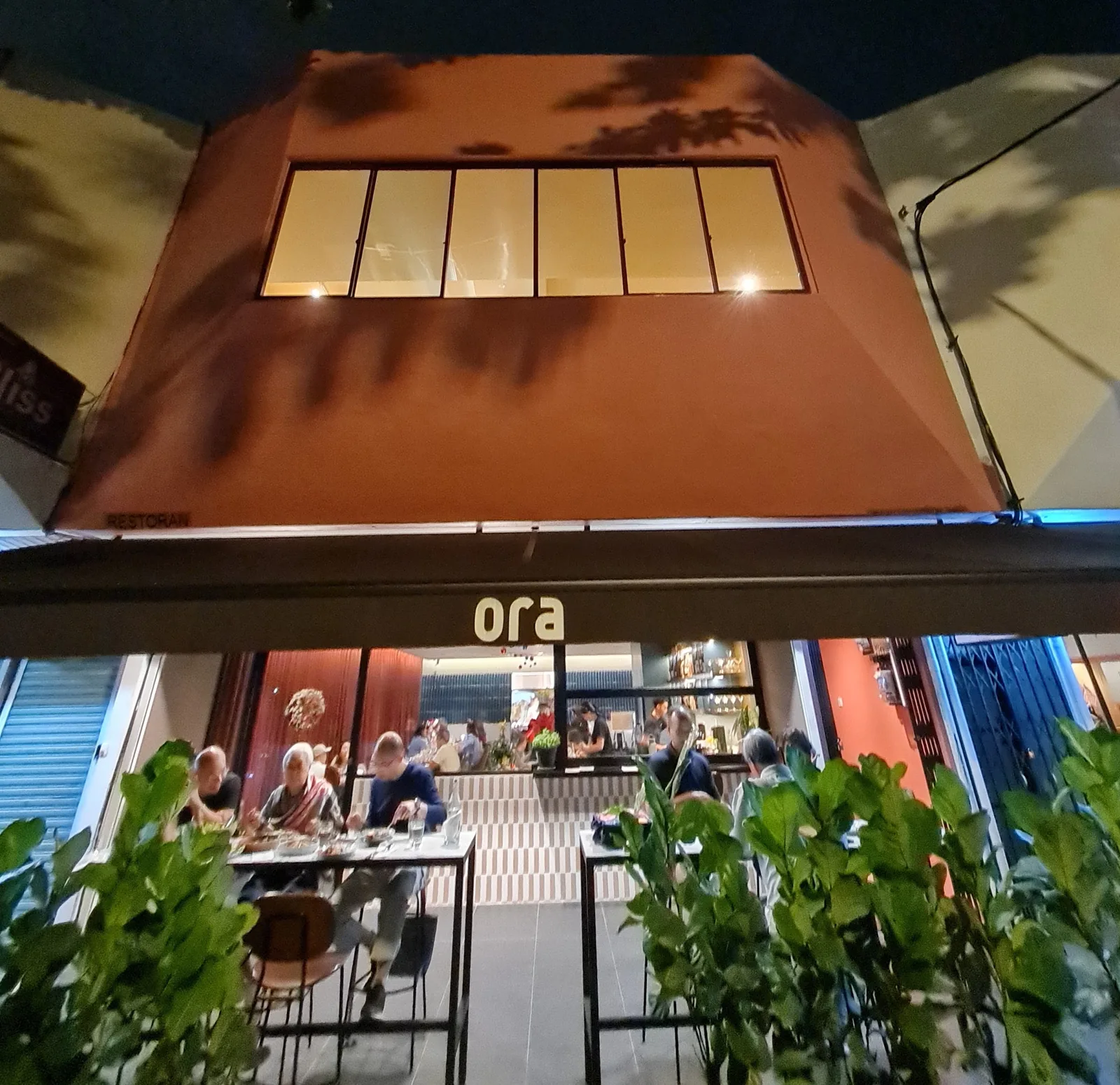 Ora Dining