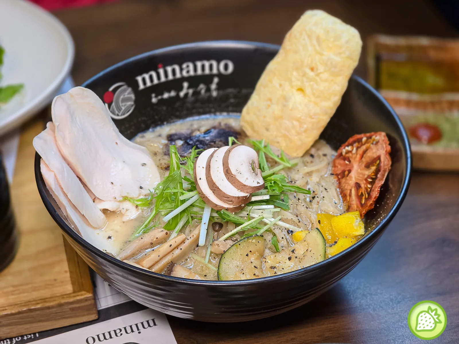 Minamo みなも Japanese Ramen Noodles