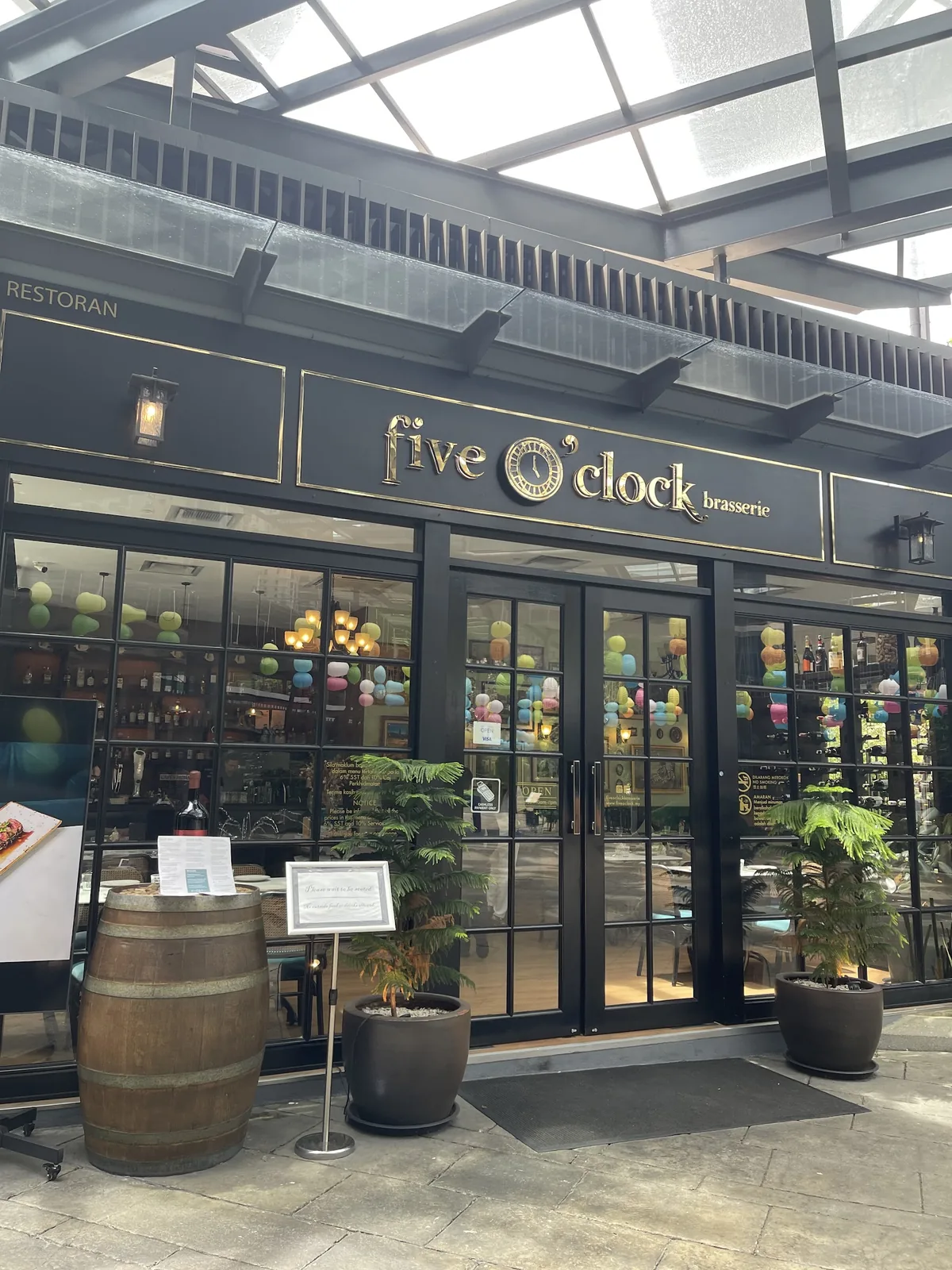 Five O'clock Brasserie
