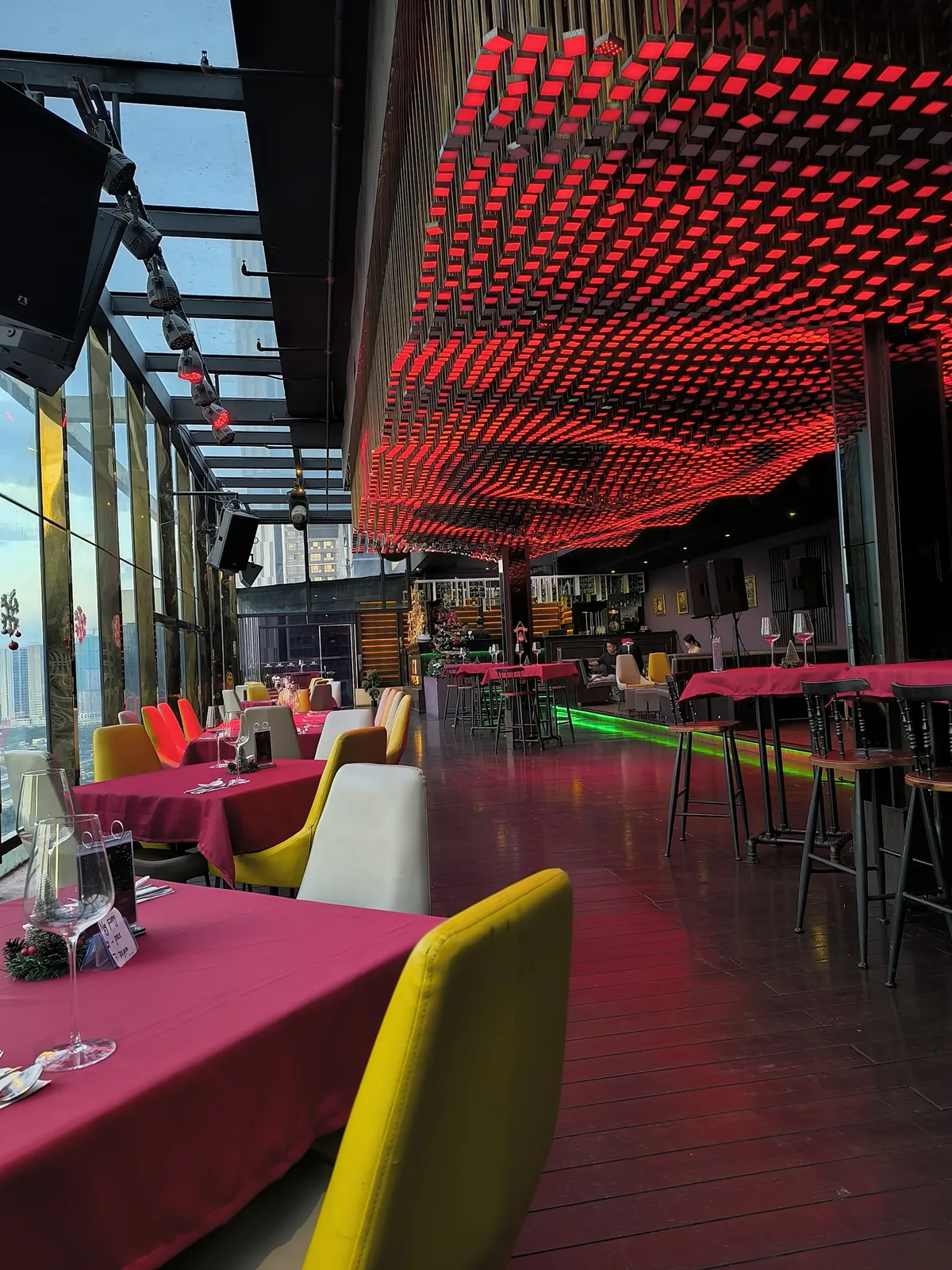 Marquis Sky Lounge | Rooftop Bar Kuala Lumpur