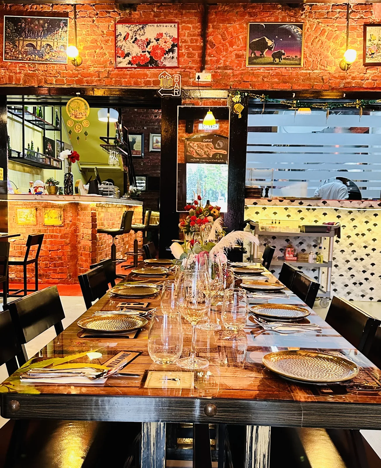 EL CERO TAPAS Y VINOS @ ChowKit