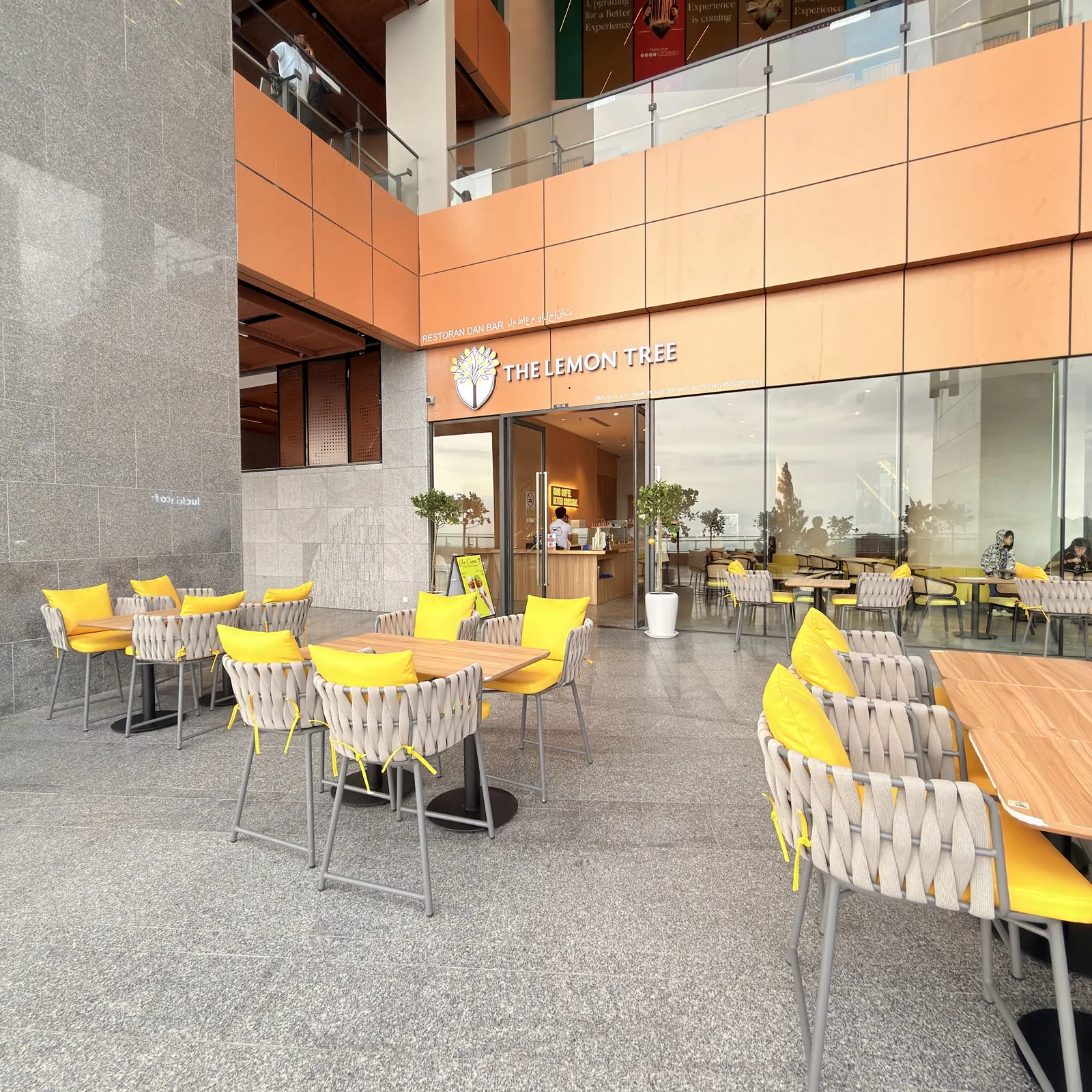 The Lemon Tree @ AK Antara Signature Mall