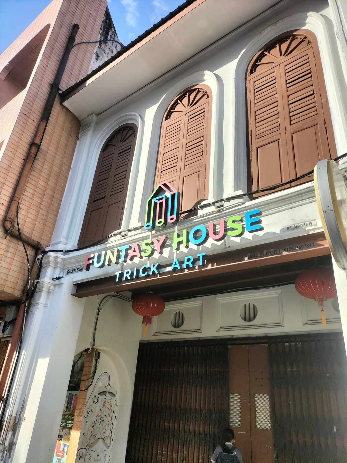 Funtasy House Trick Art