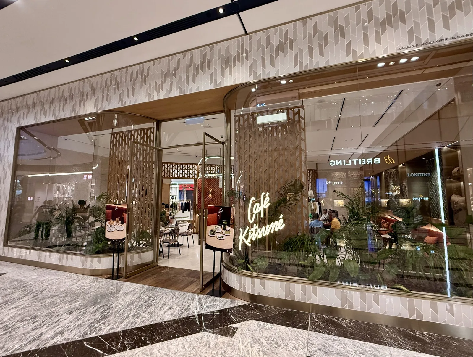 Café Kitsuné - The Exchange TRX