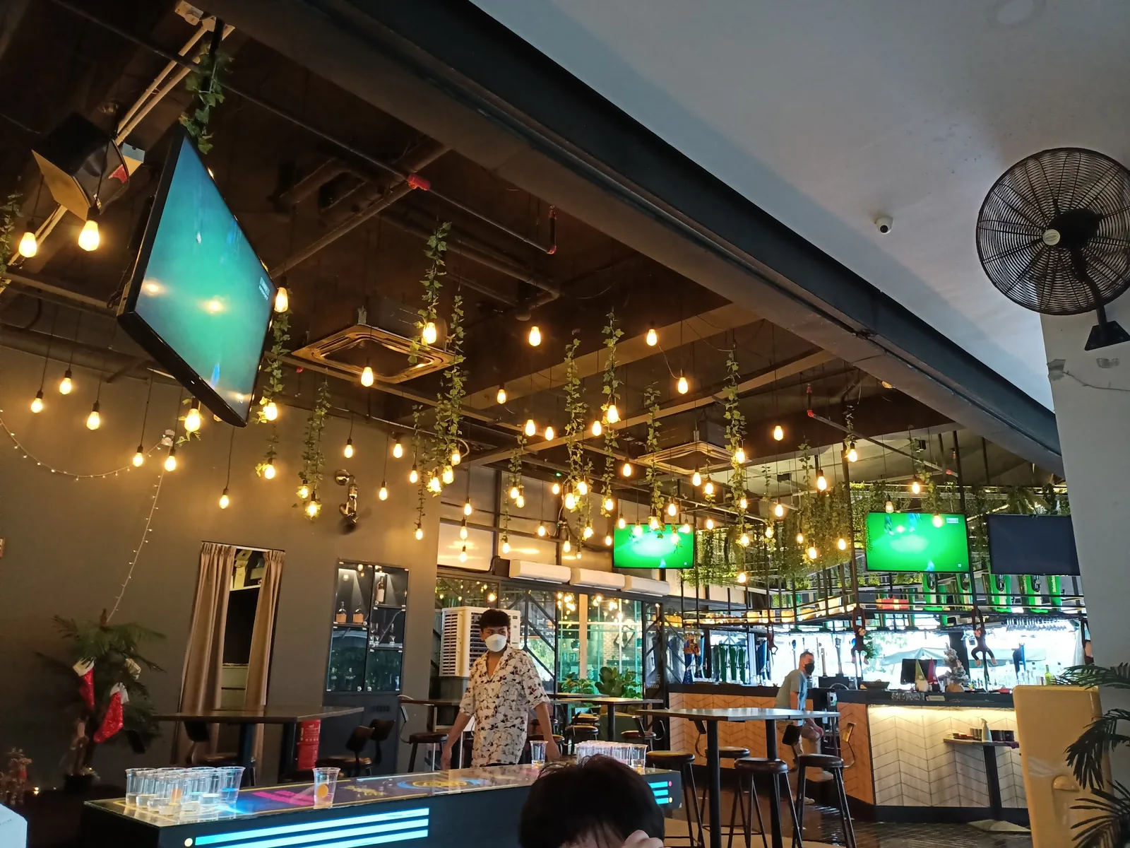 Tipsy Monkey Bar