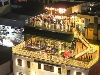 Khatulistiwa Skyline Dining