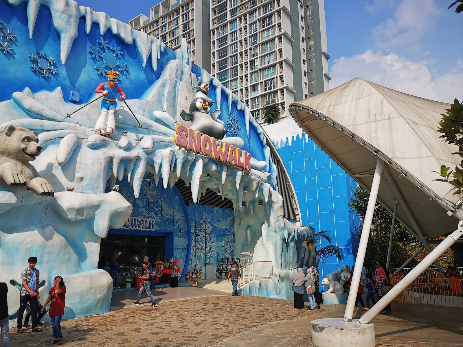 SnoWalk by i-City